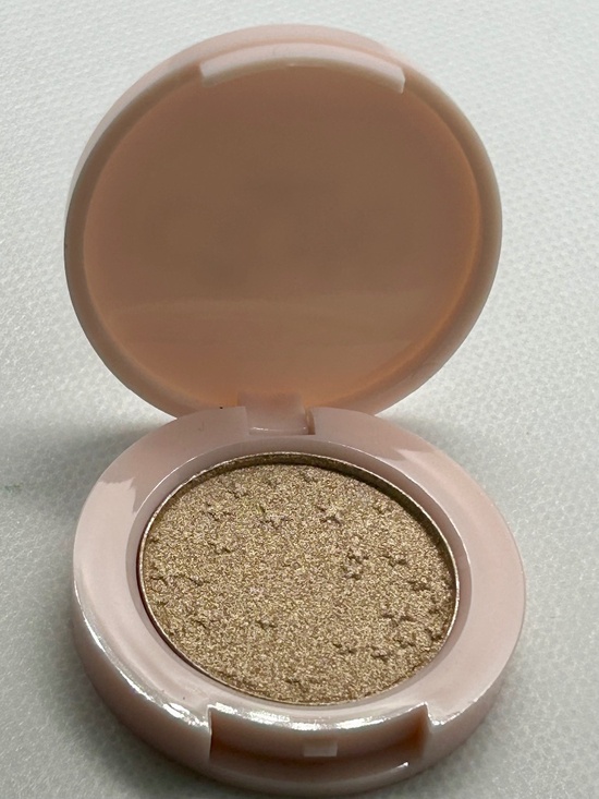 Ciaté London Other - Ciate London - Illuminating Powder Highlighter - Starburst